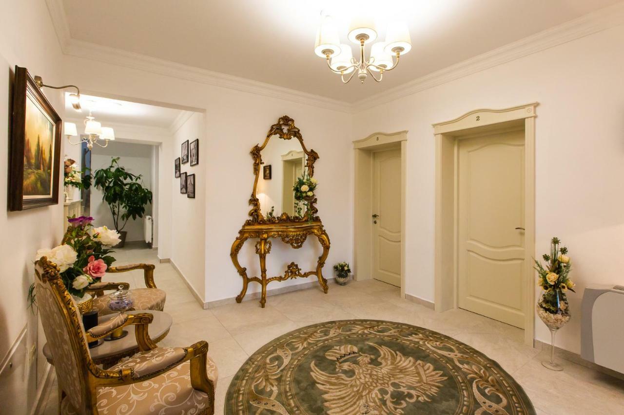Ave, Alba! Hotel Alba Iulia Eksteriør billede